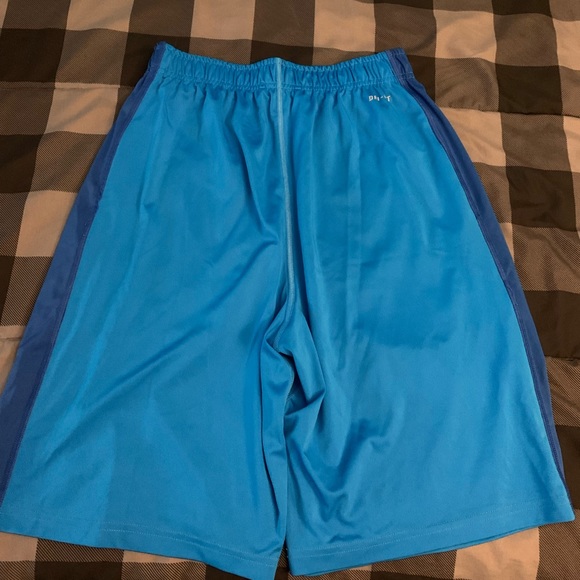 Nike Dri Fit Shorts - Picture 3 of 4